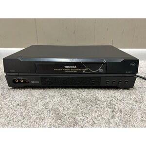 Toshiba VCR Model W-522 VHS Player Video Cassette Recorder Tested‎ NO Remote